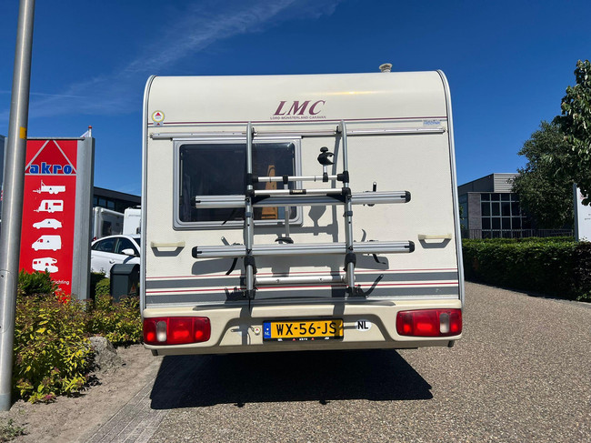 LMC 450 | Fietsenrek | Half Automatische Mover | Dinette | Voortent | Kachel foto: 5