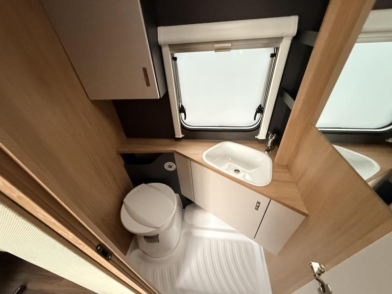 Knaus Sport 500 EU Enkele bedden  foto: 12