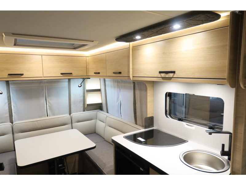 Weinsberg CaraOne Edition HOT 450 FU MOVER+CASSETTEL.+FIETSEND  foto: 17