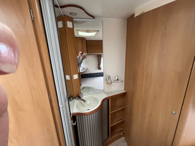 Avento 470 Tf Gran Turismo Franse bed , rondzit , Mover foto: 6