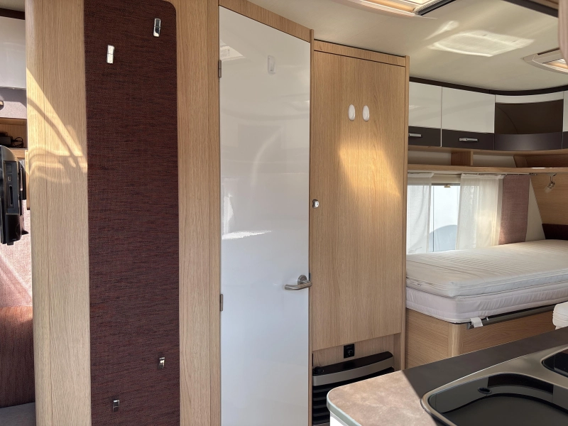 Eriba Living 471 Mover / luifel  foto: 7