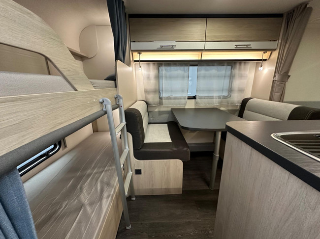 Caravelair Antares Style 476 Family