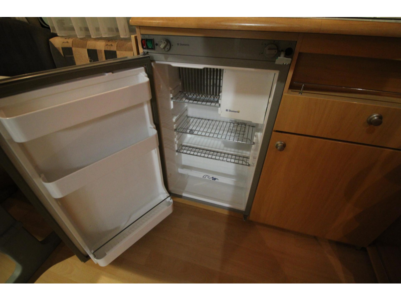 Beyerland Sprinter Sport 450 FB Mover,Voortent,Fietsenrek  foto: 12