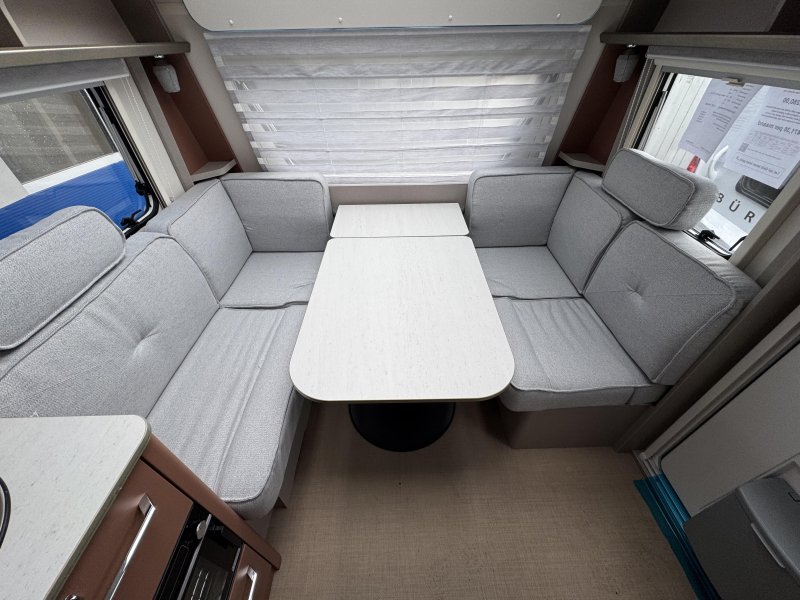 Bürstner Averso Harmony Line 465 TS incl Mover  foto: 10