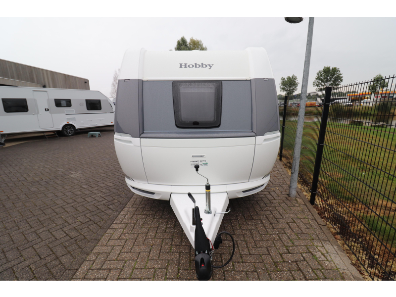 Hobby De Luxe 490 KMF €3500,- KORTING | 681 