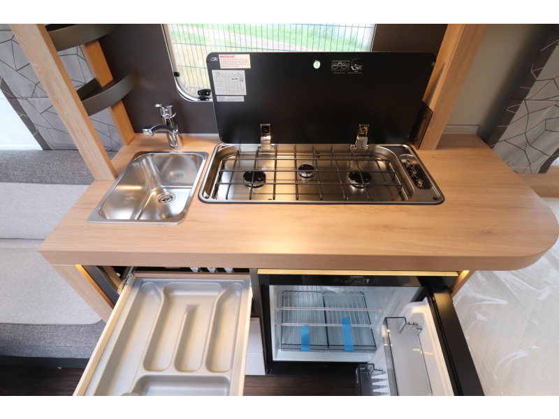 Knaus Sport Platinum 450 FU AKTIE - 200  foto: 10