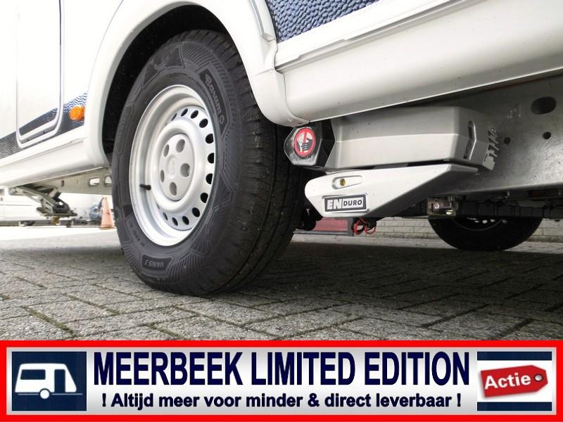 LMC Style Comfort 440 D 6754,=KORTING THULE&MOVER  foto: 7