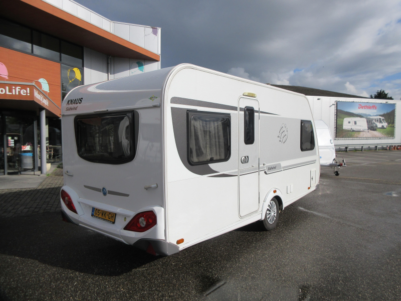 Knaus Sudwind 450 FU MOVER EN VOORTENT  foto: 19