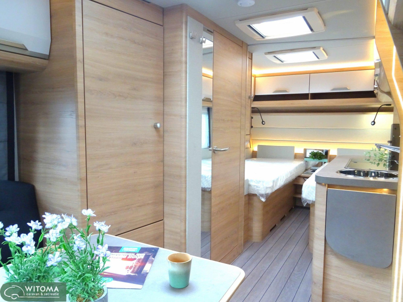Knaus Sudwind Black Selection 500 EU 50 jaar Witoma voordeel!  foto: 3