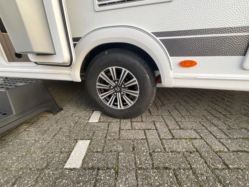 Dethleffs C'go Active 475 EL ENKELE BEDDEN-KORTING!  foto: 13