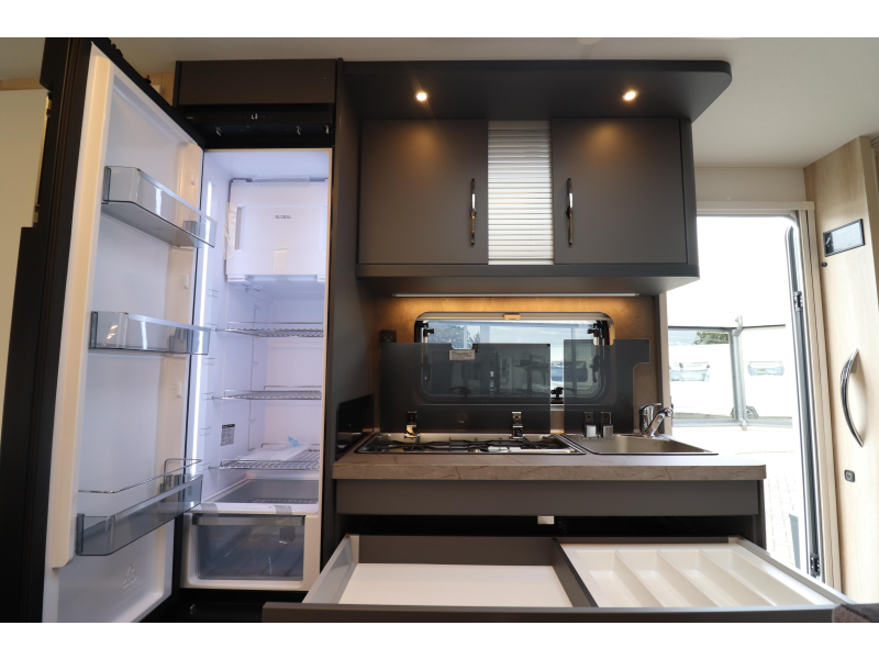 Hobby De Luxe 490 KMF MODEL 2027 - 935  foto: 14