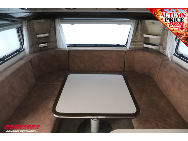 Hobby 560 CFE Premium Mover Luifel Frans bed Middenkeuken Rondzit LMV foto: 12
