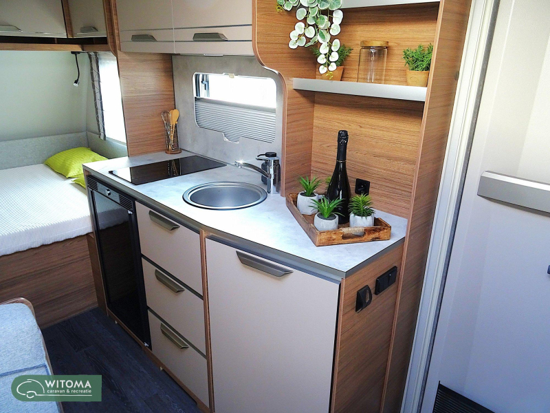 Knaus Sport E-Power Selection 420 QD Met airco en voortent  foto: 7