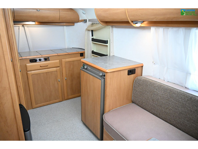 Eriba Touring Triton 420GT foto: 11
