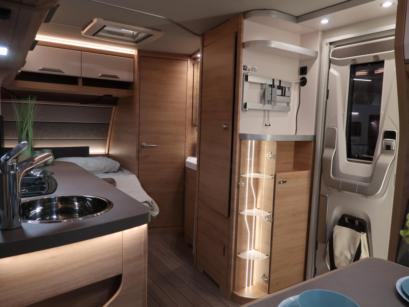 Knaus Sudwind 60 Years 450 FU  foto: 8