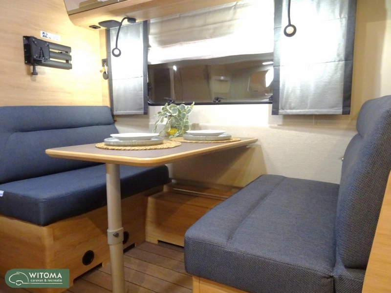 Knaus Sudwind Black Selection 500 QDK 50 jaar Witoma voordeel!  foto: 4
