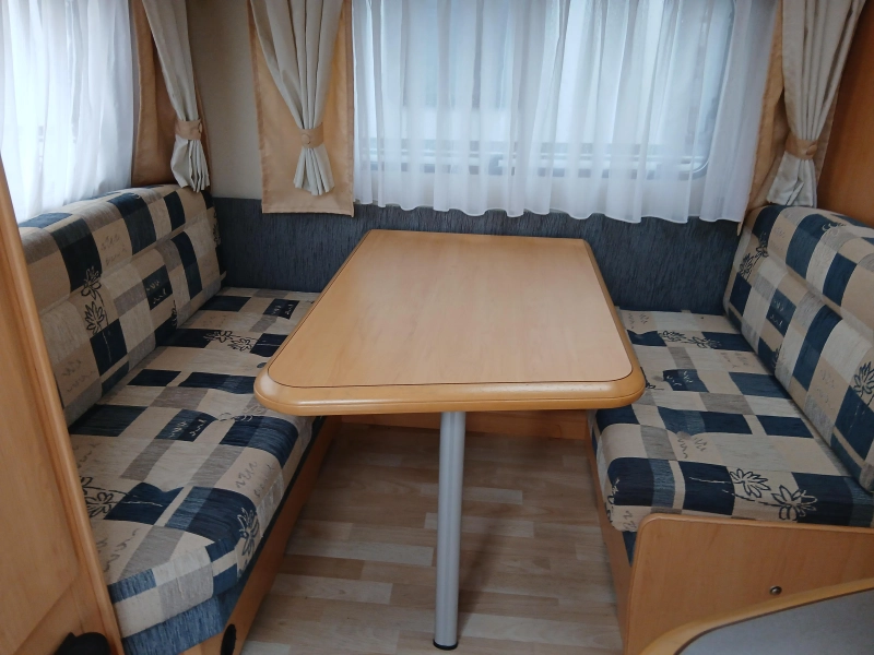 Hobby De luxe Easy 440 SB 