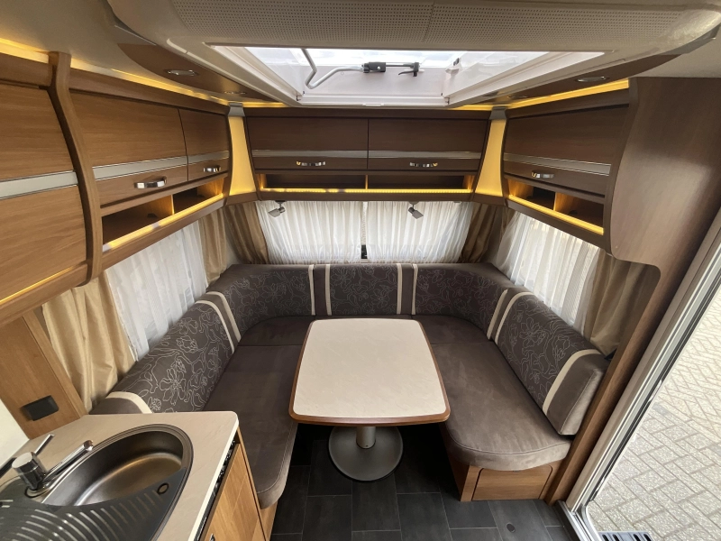 Dethleffs Nomad 520 RET DOUCHE-MOVER-ENKEL BED  foto: 2