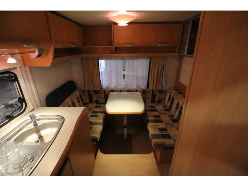 Beyerland Sprinter Lite 390 FB Voortent,Fietsenrek  foto: 5