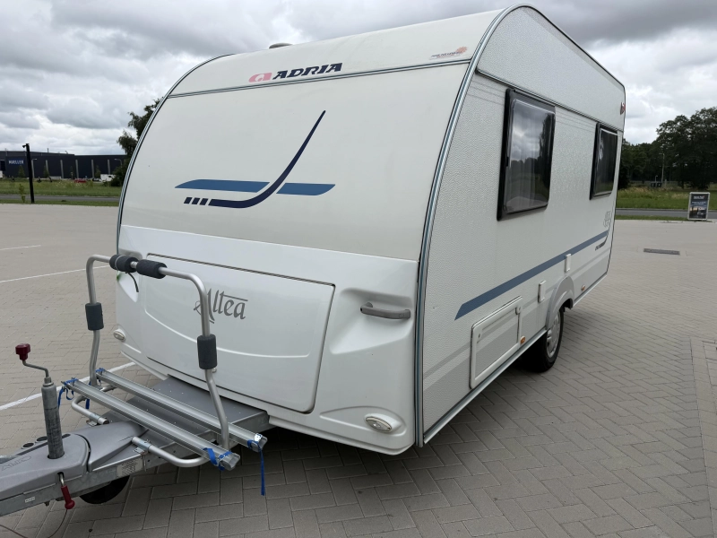 Adria Altea 432 PX Fietsendrager - voortent  foto: 1