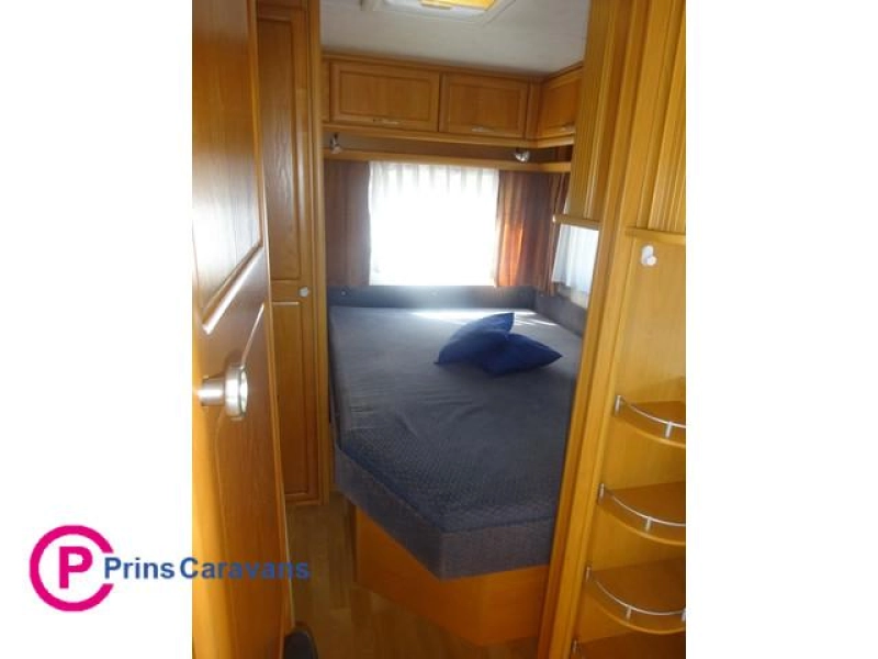 Wilk Blue star 470 Met Frans Bed en Rondzit #NIEUWSTAAT#  foto: 10