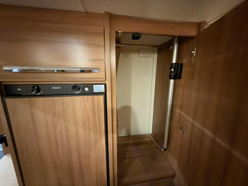 Knaus Sudwind Exclusive 580 UF mover+voortent+bankairco  foto: 14