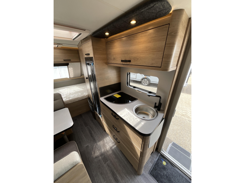 Weinsberg CaraOne Edition HOT 480 QDK STAPELBED-ACTIE MODEL  foto: 6