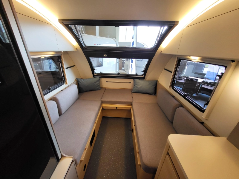 Adria Action 391 LH volledig polyester  foto: 16