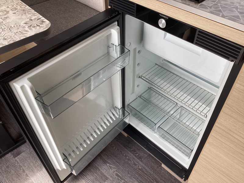 Weinsberg CaraCito 450 FU E-Power/ airco  foto: 11
