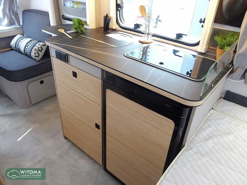Eriba Triton Silver Edition 430 nieuwste uitvoering !  foto: 6