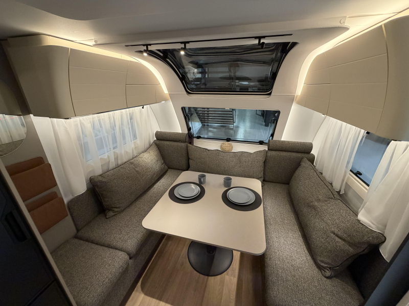 Adria Alpina Model 2027  foto: 7