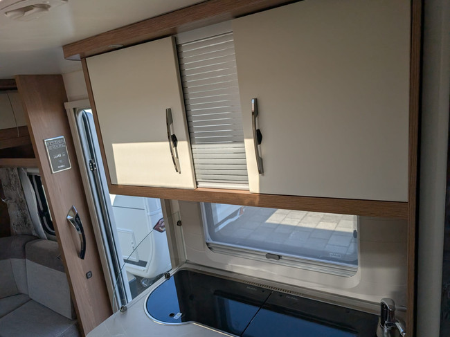 Hobby De Luxe 460 LU foto: 12