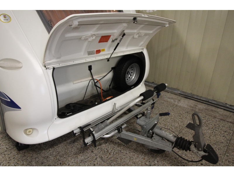 Hobby De luxe Easy 450 UB Mover, Voortent + luifel,  foto: 19