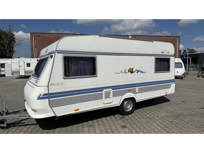 Hobby Excellent 470 rondzit bed toilet  foto: 14