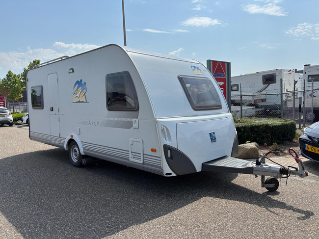 Knaus Azur NL-Premium line | Caravanmover | Fietsenrek | | Douche | 3-Pits gasfornuis | Koelkast + vriesvak hoofdfoto: 1