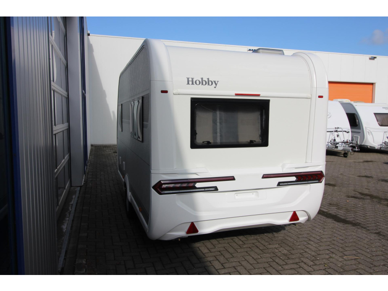 Hobby On Tour 390 SF Caravan breedte 220 cm! 