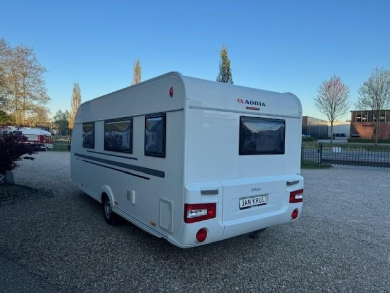 Adria Altea 542 PH airco mover zakluifel  foto: 5