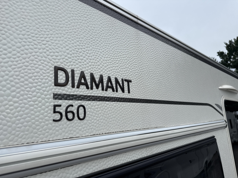 Fendt Diamant 560 SG Zeer compleet!!!  foto: 17