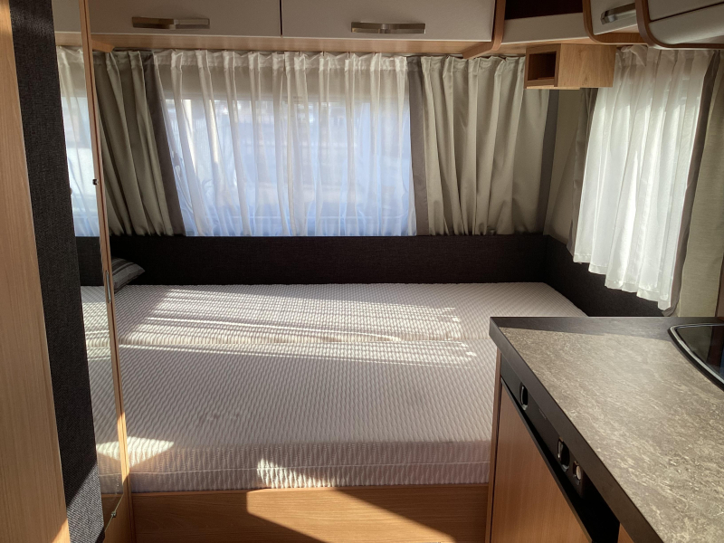 Knaus Sudwind Silver Selection 420 QD Mover/voortent  foto: 6