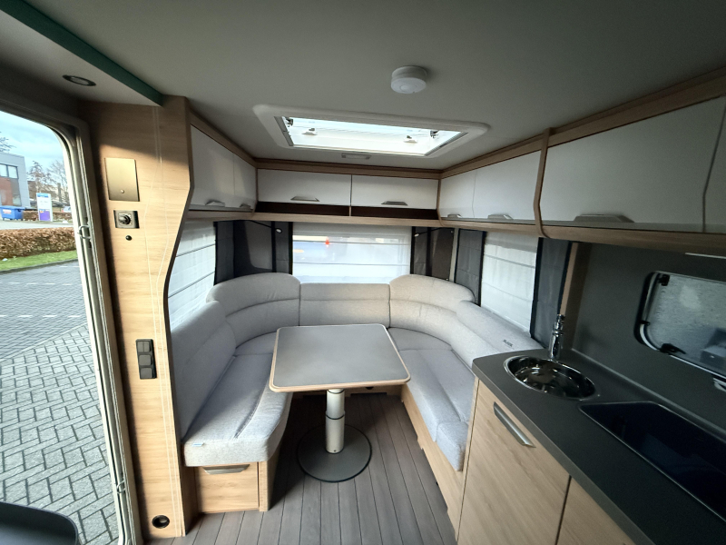 Knaus Sudwind Black Selection 500 FU 