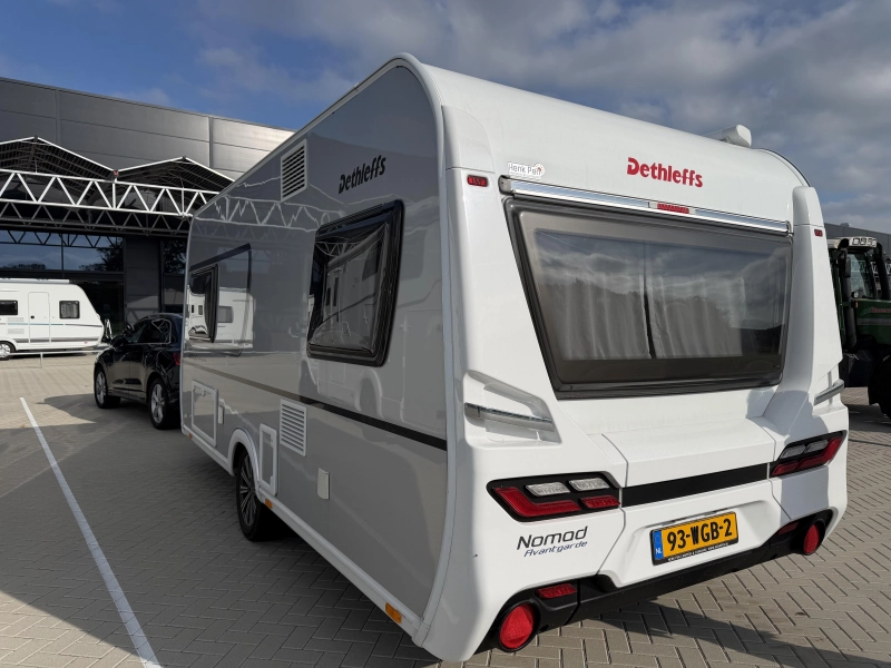 Dethleffs Nomad 460 EL mover - luifel - fietsdr. 