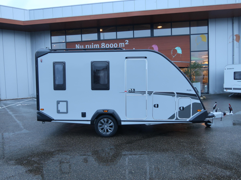 Knaus Sport & Fun Black Edition 480 QL PRIJSVOORDEEL 