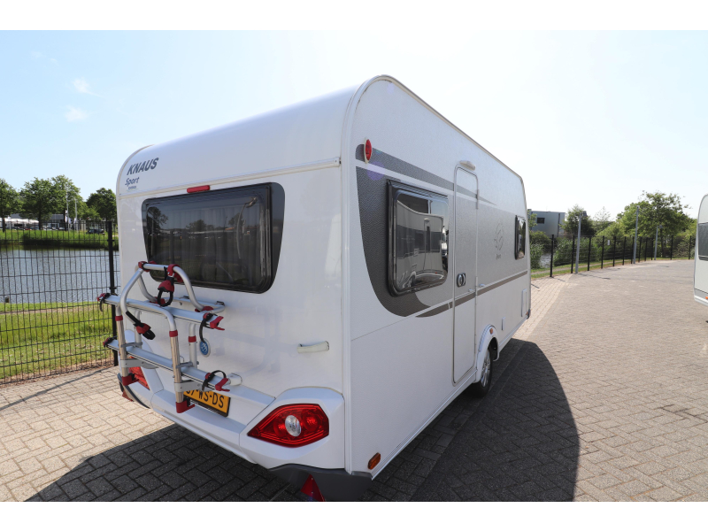 Knaus Sport 450 FU Voortent/ Fietsendrager 