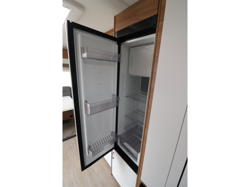 Hobby De Luxe 540 UL BJ 2024 Luifel/ Mover  foto: 12