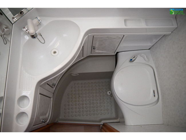 Hobby De Luxe Easy 440SF foto: 14