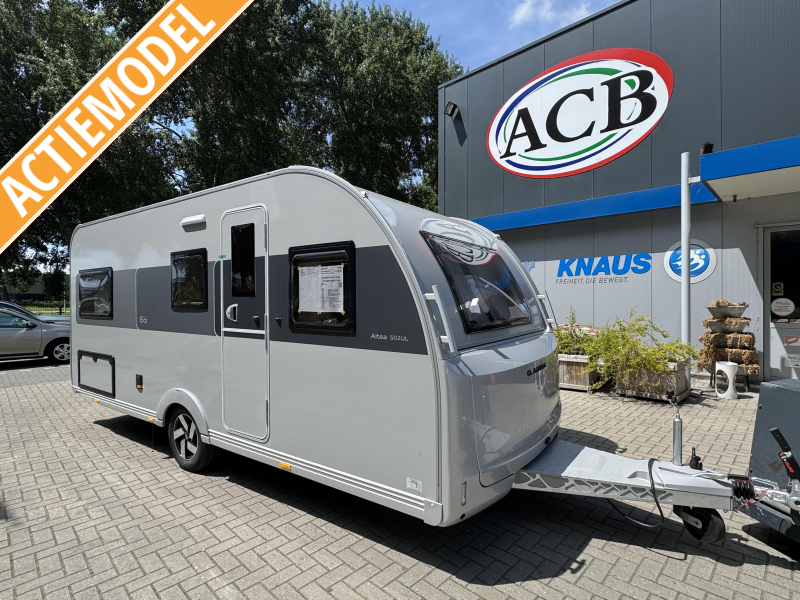 Adria Altea 502 UL 60 Year, deur met raam 