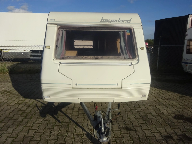 Beyerland Vitesse 380 2 