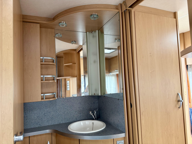Knaus Sudwind 450 FU  foto: 8