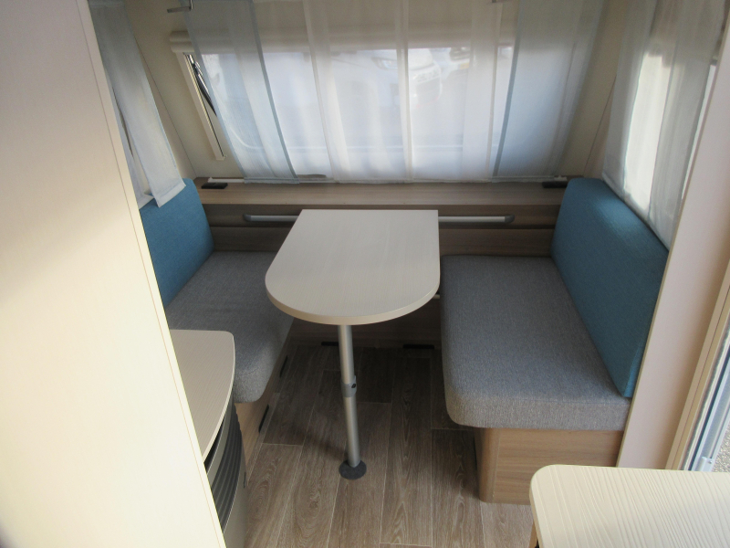 Dethleffs C'Joy 460 LE LICHTGEWICHT/ MET MOVER  foto: 7