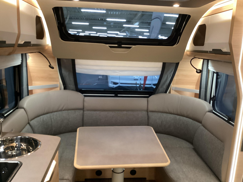 Knaus Sudwind Black Selection 540 UE modeljaar 2026  foto: 1